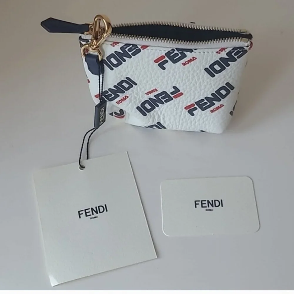 FENDI X Fila Limited Edition Cosmetic Bag - Picture 5 of 5